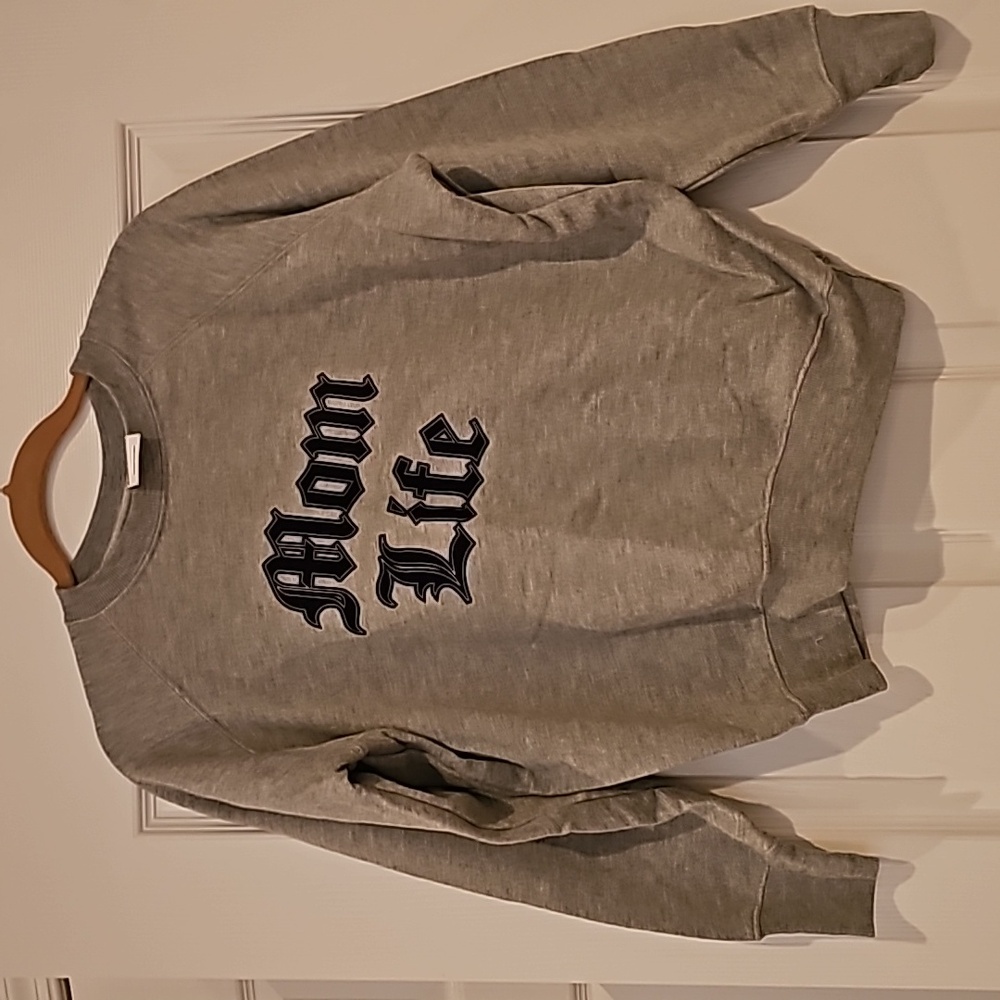 Good American Gray Sweatshirt With Blue Graphic "Mom Life", Size Small
